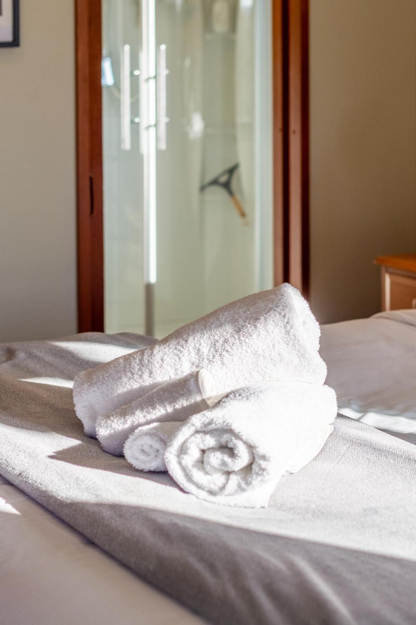 Sherwood Lodge 4-Bedroom Holiday Home With Spectacular Views 크라이스트처치 외부 사진